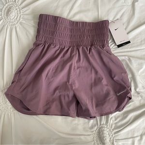 NWT Nike One Women's Dri-FIT Ultra High-Waisted 3" Brief-Lined Shorts